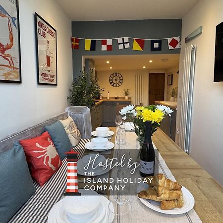 Driftwood House - Luxury Dog-Friendly Townhouse In Cowes, Steps From Marina Βίλα Cowes  Εξωτερικό φωτογραφία